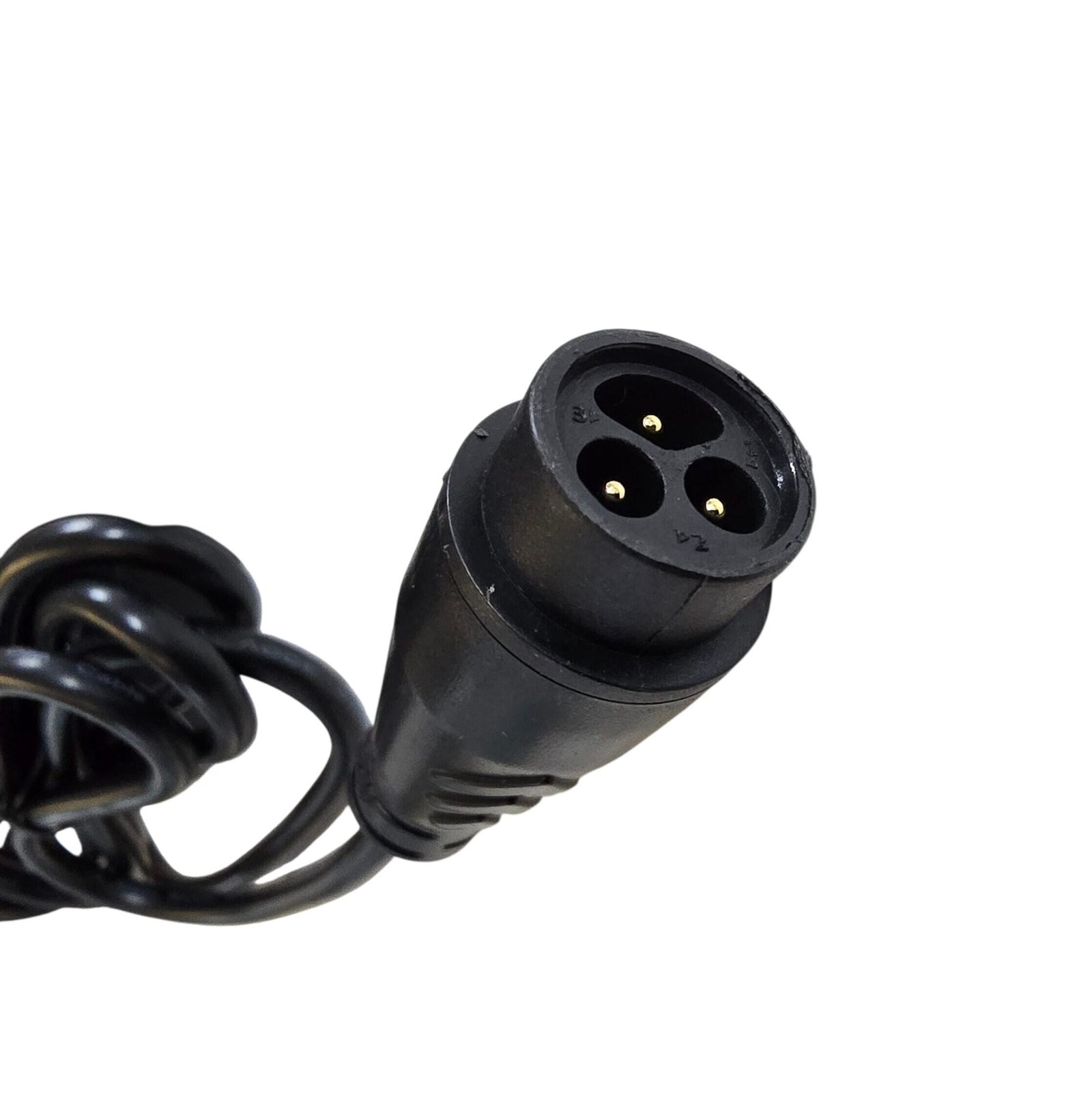 Cargador Premium 60v (Salida 66.4v) 2A conector LP16 para Dualtron - RuedaQrueda